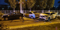 В Волгограде женщина пострадала в тройном ДТП - Газета Вечерний Волгоград