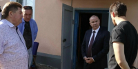 Глава муниципального района Безенчукский Д.Л. Вавилов провел выездную встречу с жильцами дома №40 по улице Советской п. Безенчук - Газета Сельский труженик