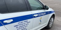 В Курске подросток пытался украсть из магазина и разбил стеклянную дверь, намереваясь скрыться - Sekunda.Media