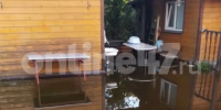 Вода снова прибывает: жители Красной Зари пожаловались на системные подтопления - Online47.Ru