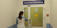 «Пришлось просить посмотреть горло и мне посветили фонариком от телефона»: кировчанка с ангиной вынуждена была просить врача об осмотре - ProGorod.Ru