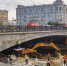 В центре Москвы смонтировали пролетные строения нового пешеходного моста на Болотной набережной - Комсомольская Правда