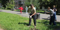 В Копейске провели субботник в сквере - Копейский рабочий