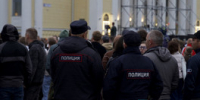 В Кирове мужчина пытался пройти в суд с замаскированным клинком - Свойкировский.рф