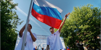 Белый, синий, красный: нам есть что праздновать в День российского триколора - ЛенТВ24