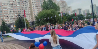 Илья Середюк рассказал об акциях ко Дню флага во всех муниципалитетах Кузбасса - Газета Комсомольская правда