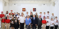Ирина Сидорина приняла участие в церемонии вручения паспортов - Областная Дума