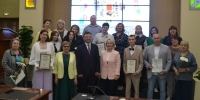 В Кирово-Чепецке поздравили шестерых выпускников-стобалльников - Prochepetsk.ru