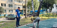 Андрей Шакулов провел объезд дворовых территорий по улице Кадыкова - Собрание депутатов