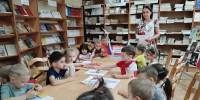 Час интересного рассказа «Трехцветный и гордый Отечества флаг» - ЦБС города Калуги