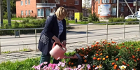 Мы помогаем украшать наш город! - Городская библиотека