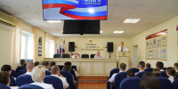 В УФСИН России по Республике Мордовия состоялось торжественное мероприятие, посвященное празднованию Дня Государственного флага Российской Федерации и встрече руководства Управления с молодыми сотрудниками - выпускниками образовательных организаций ФСИН России. - УФСИН