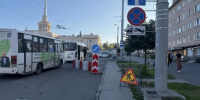Временную остановку обустроили у железнодорожного вокзала - StolicaOnego.Ru