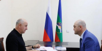 Глава КЧР и глава администрации Абазинского района обсудили социально-экономическое развитие муниципалитета - Правительство Карачаево-Черкесской Республики