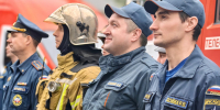 Под знаменем триколора - ГУ МЧС Мурманской области
