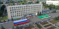Глава города  Владимир Песков поздравил бузулучан с Днем Государственного флага - Администрация города