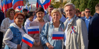 Андрей Артюхов поздравил земляков с Днем Государственного флага РФ - Единая Россия