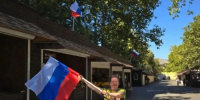 Новороссийские предприниматели украсили город в преддверии Дня Государственного флага России - Сетевое издание Официальный Новороссийск