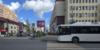 Женщина упала в сыктывкарском автобусе из-за пешехода-нарушителя - Bnkomi.Ru
