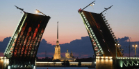 Петербуржцев порадуют традиционным шоу «Поющие мосты» в День флага России - Neva.Today