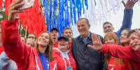 Александр Дрозденко поздравил жителей Ленобласти с Днем флага России! - Единая Россия