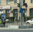 На Ленинградской площади в Омске начали увеличивать бордюр на островке безопасности - Om1.Ru