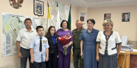 Невинномысской семье вручили медали за помощь фронту - Администрация г. Невинномысска
