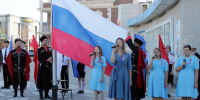 В станице Динской состоялась торжественная церемония поднятия Государственного флага РФ - Газета Трибуна