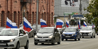 В День Государственного флага в столице Алтайского края прошел автопробег - Администрация Алтайского края
