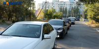 В очереди за бензином: в Волжском вновь стоят колонны авто  на АЗС - Блокнот Волжского