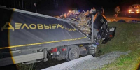На трассе Тюмень — Омск грузовик съехал в кювет: водитель погиб - Om1.Ru