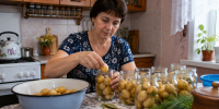 Картошку больше не варю и не запекаю - выпросила рецепт в шашлычной Адлера: картошечка улетает со стола быстрее мяса - Prochepetsk.ru