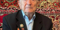 Магомед Рамазанов поздравил с 99-летием ветерана Юрия Петрухина - Правительство