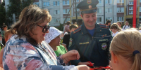 В Оржицах открыли детскую площадку в тематике МЧС России - Online47.Ru