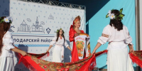 Володарский район Астраханской области отпраздновал 95-летие - Астрахань 24