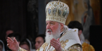 Патриарх Кирилл назвал удар по собору в Горловке вопиющим цинизмом - Комсомольская Правда