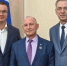 Виталий Хоценко наградил полковника полиции Юрия Виноградова за многолетнюю службу - Газета Омский пригород