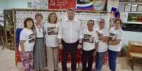 Глава администрации Уфимского района Николай Ельников встретился с волонтёрами движения «Масксети "Щит"» из Михайловки. - Уфимский район