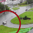 В Петрозаводске два автомобиля вылетели на газон после столкновения - Gubdaily.Ru