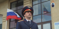 Над Каспием развивается российский триколор: Следственное управление отмечает День Государственного флага - Следственный комитет