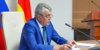 Сергей Меняйло провел аппаратное совещание - Администрация РСО-А