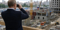 Курские власти снизили надзорную нагрузку на застройщиков, но расширили возможности стройинспекторов - Abireg.Ru