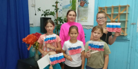 Творческая мастерская «Гордо реет флаг Российский» в Одинском СК - Центр культуры и досуга