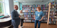Иван Сухарев передал библиотеке Белорецка книгу о Владимире Жириновском - ЛДПР