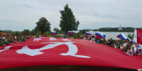 Шестой поход «Дорогой героев Волховского фронта» завершился в День флага - Газета Новгород