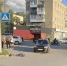 Девочка-подросток на электросамокате попала под колеса кроссовера. Фото - Сетевое издание Толк