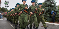 Пополнение в рядах пограничников: призывники 2026 года приняли присягу на верность Отечеству - Spbdnevnik.ru
