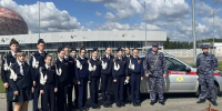 В Саранске росгвардейцы и подшефные кадеты приняли участие в праздничном митинге в честь Дня Государственного флага России - Росгвардия