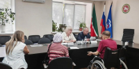 Нижнекамцев проконсультировали работники здравоохранения - Единая Россия