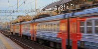 В Подмосковье мужчина мастурбировал на глазах у девушек в электричке - РТВ-Подмосковье